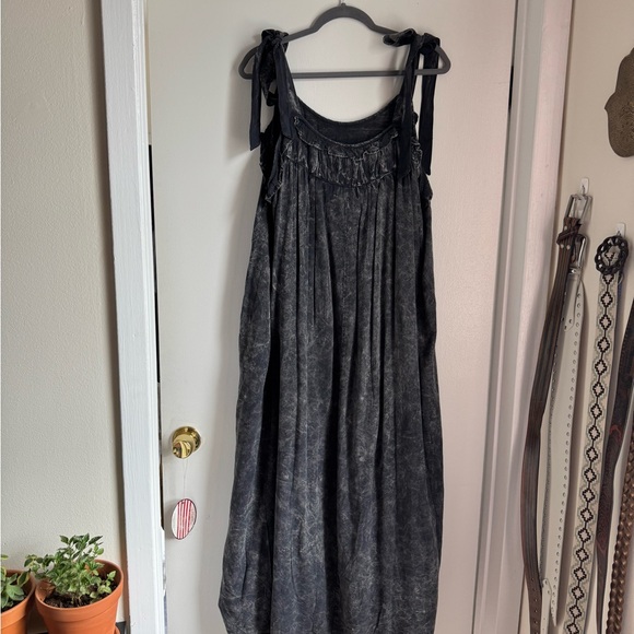 A Rare Bird Black Tuck Strap Dress - Picture 3 of 12